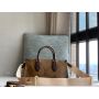 Louis Vuitton M46653 OnTheGo East West